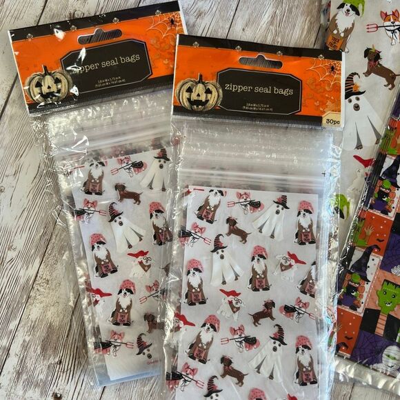 Halloween Party Supplies Lot Plastic Cups Loot Treat Candy Table Cover Bags NWT - Picture 2 of 6
